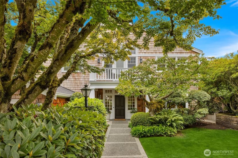 Property photo for 3221 E Morley Way, Seattle