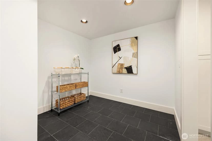 Property photo for 3221 E Morley Way, Seattle photo 36