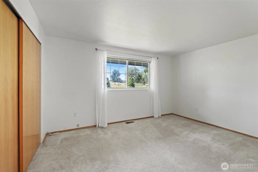 Property photo for 19214 Lakeview Drive, Soap Lake photo 15