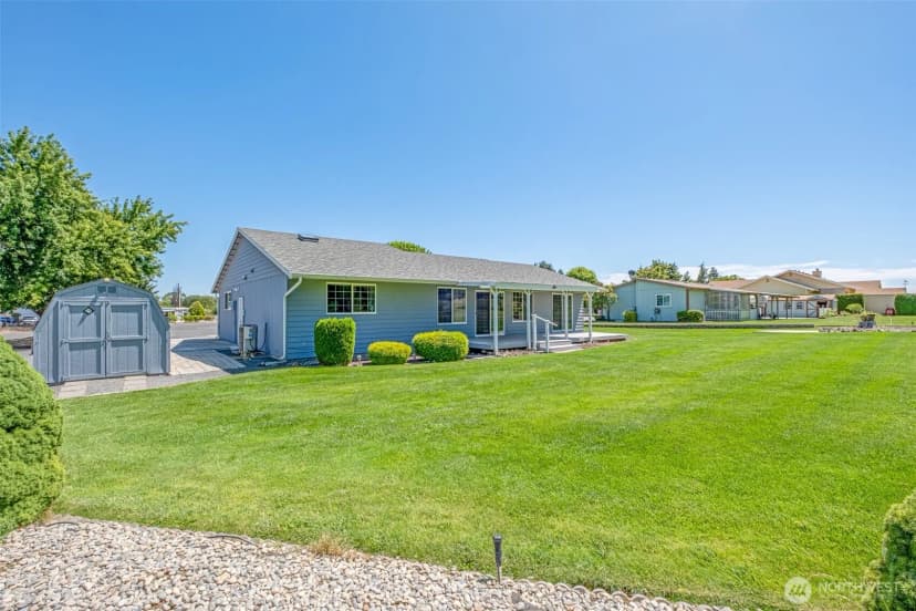Property photo for 19214 Lakeview Drive, Soap Lake photo 24