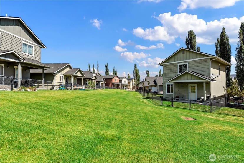 Property photo for 300 Saddlehorn Lane, Wenatchee photo 27