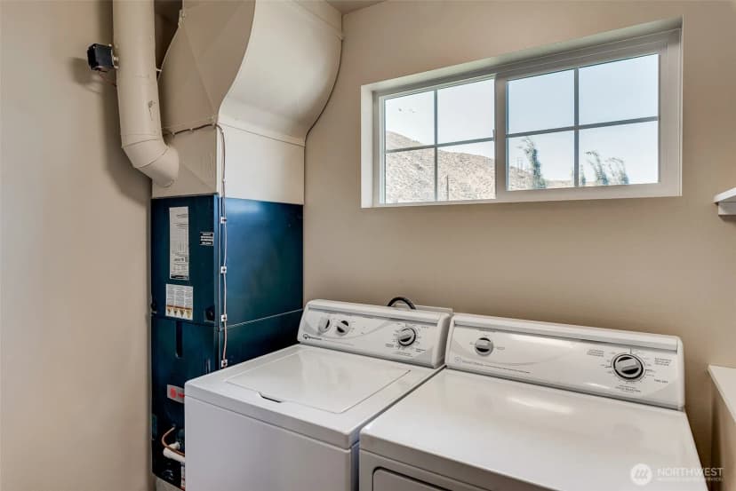 Property photo for 300 Saddlehorn Lane, Wenatchee photo 21