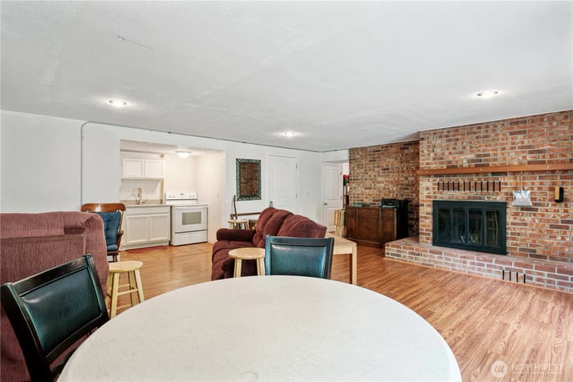 Property photo for 2102 Burcham Street, Kelso photo 21