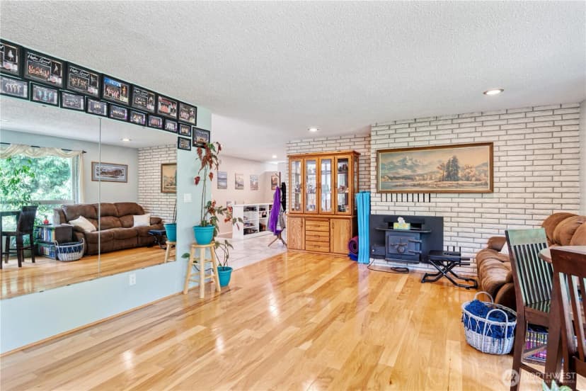 Property photo for 2102 Burcham Street, Kelso photo 5