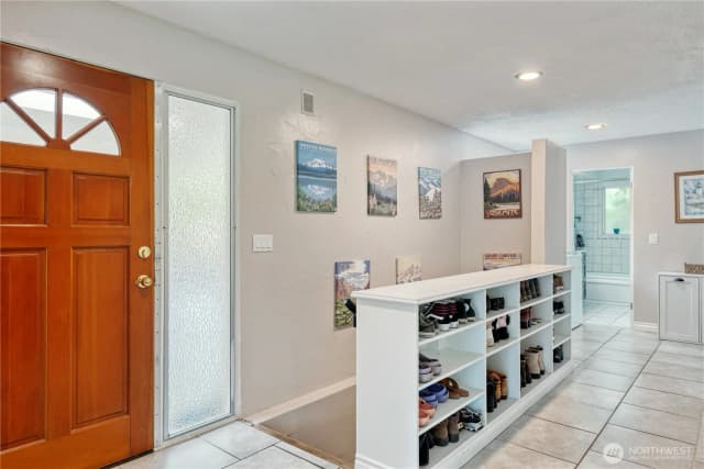 Property photo for 2102 Burcham Street, Kelso photo 2