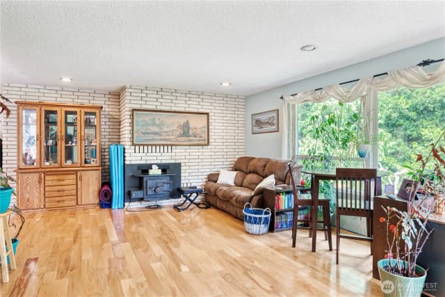 Property photo for 2102 Burcham Street, Kelso photo 4