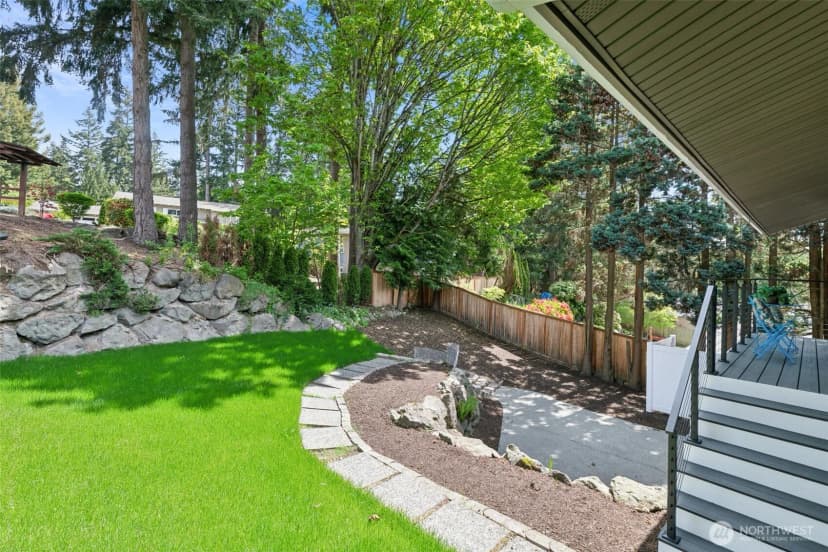 Property photo for 2204 139th Place Se, Bellevue photo 29