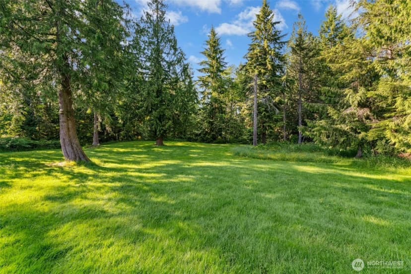 Property photo for 22627 Echo Lake Road, Snohomish photo 35