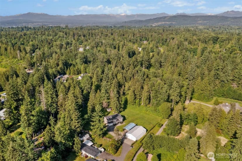 Property photo for 22627 Echo Lake Road, Snohomish photo 40
