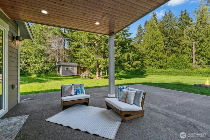 Property photo for 22627 Echo Lake Road, Snohomish photo 21