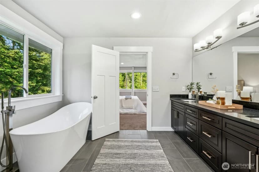 Property photo for 22627 Echo Lake Road, Snohomish photo 13