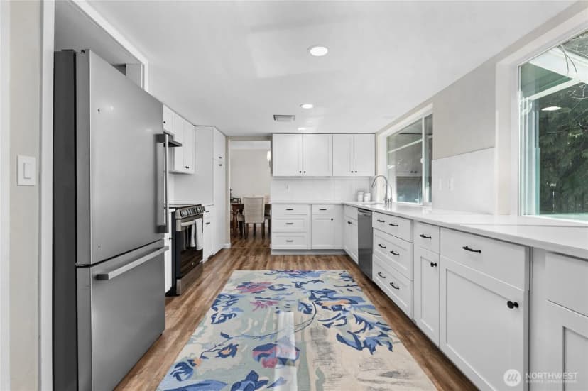 Property photo for 7902 Jade Drive Sw, Lakewood photo 10
