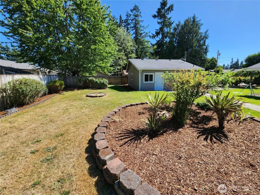 Property photo for 17105 8th Avenue Ct E, Spanaway photo 17