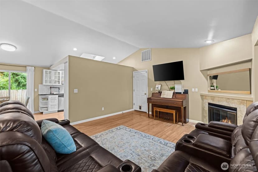 Property photo for 6209 72nd Street Ne, Marysville photo 8
