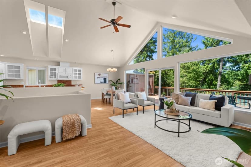 Property photo for 21945 Promontory Court Se, Yelm photo 6