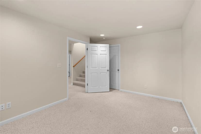 Property photo for 21945 Promontory Court Se, Yelm photo 27