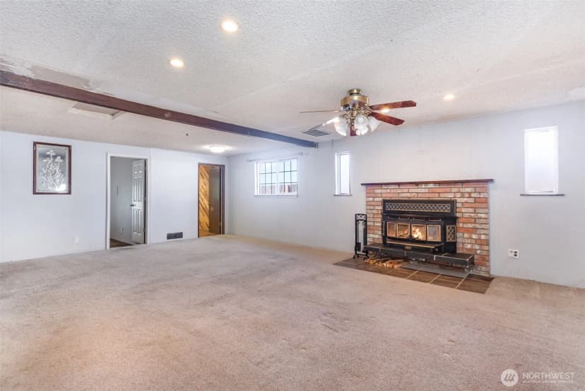 Property photo for 10953 Gardner Road, Burlington photo 10