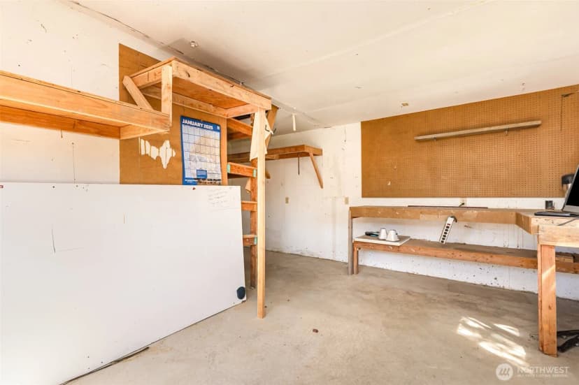 Property photo for 10953 Gardner Road, Burlington photo 17