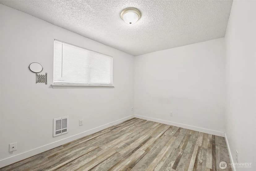 Property photo for 1212 S Prospect Street, Tacoma photo 13