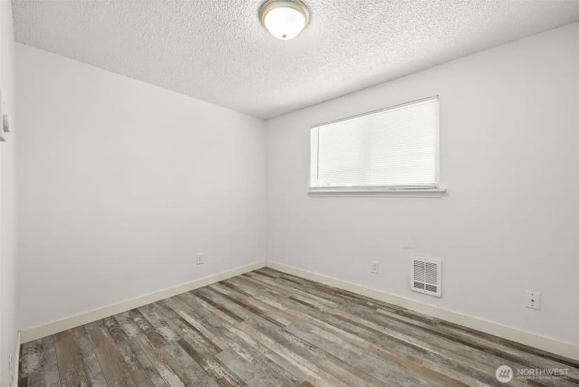 Property photo for 1212 S Prospect Street, Tacoma photo 12