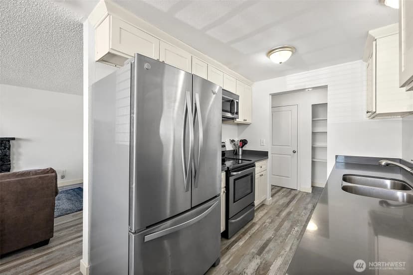 Property photo for 1212 S Prospect Street, Tacoma photo 5