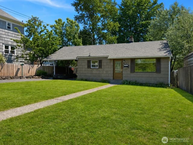 Property photo for 837 Nw Duffy Street, Chehalis