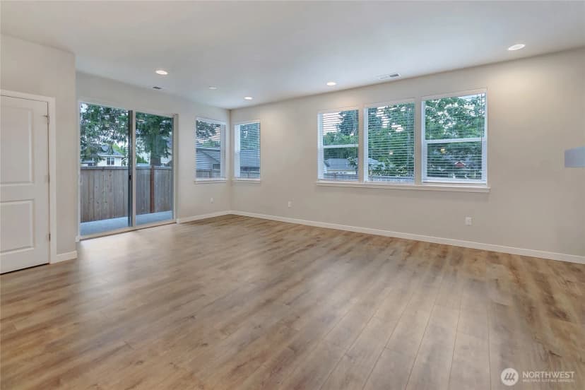 Property photo for 15539 Bergh Court Se, Yelm photo 11