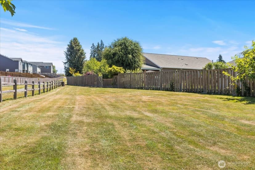 Property photo for 8051 283rd St Nw, Stanwood photo 39