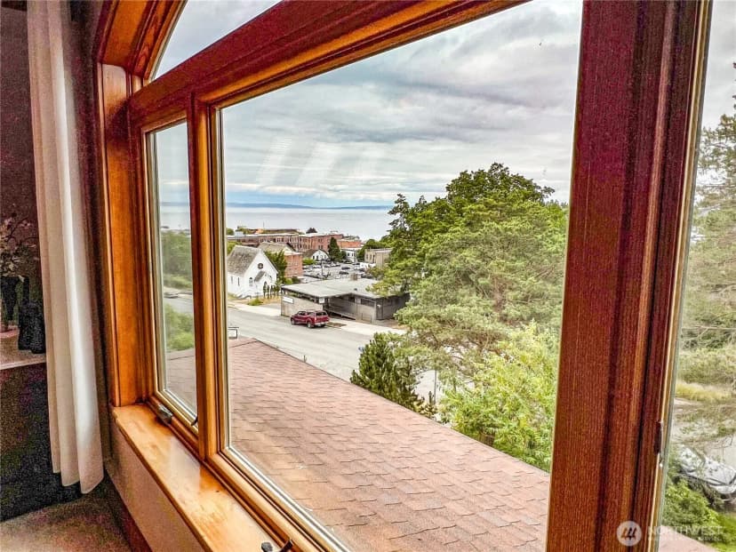 Property photo for 405 Taylor Street, Port Townsend photo 29