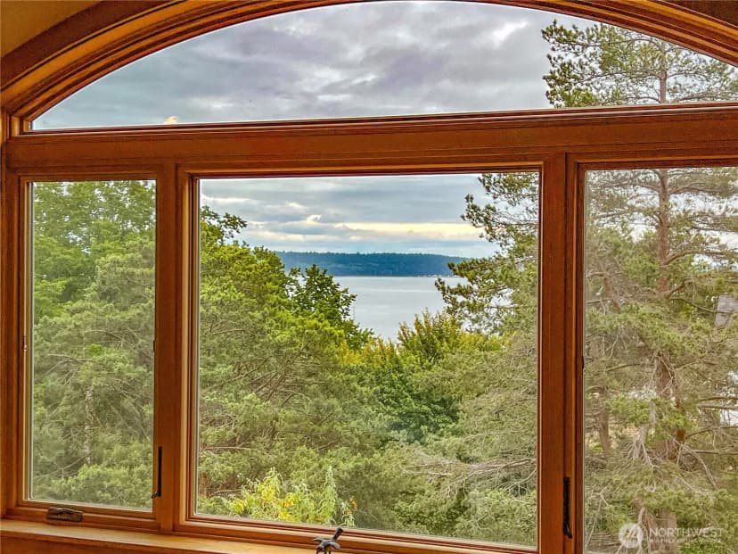 Property photo for 405 Taylor Street, Port Townsend photo 30