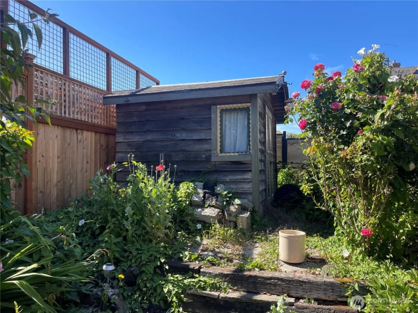 Property photo for 405 Taylor Street, Port Townsend photo 36