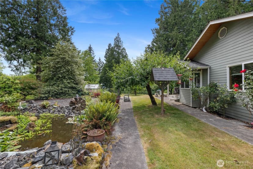 Property photo for 23019 Arlington Heights Road, Arlington photo 35