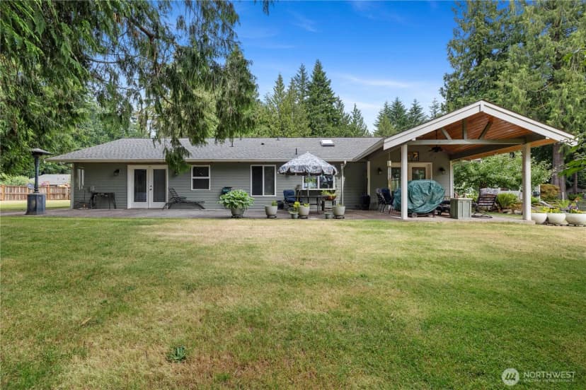 Property photo for 23019 Arlington Heights Road, Arlington photo 34
