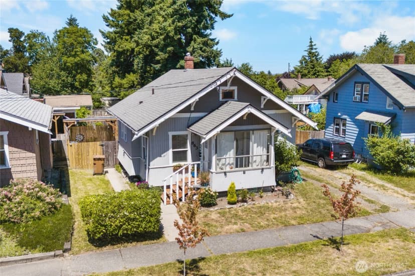 Property photo for 863 S 50th Street, Tacoma photo 2