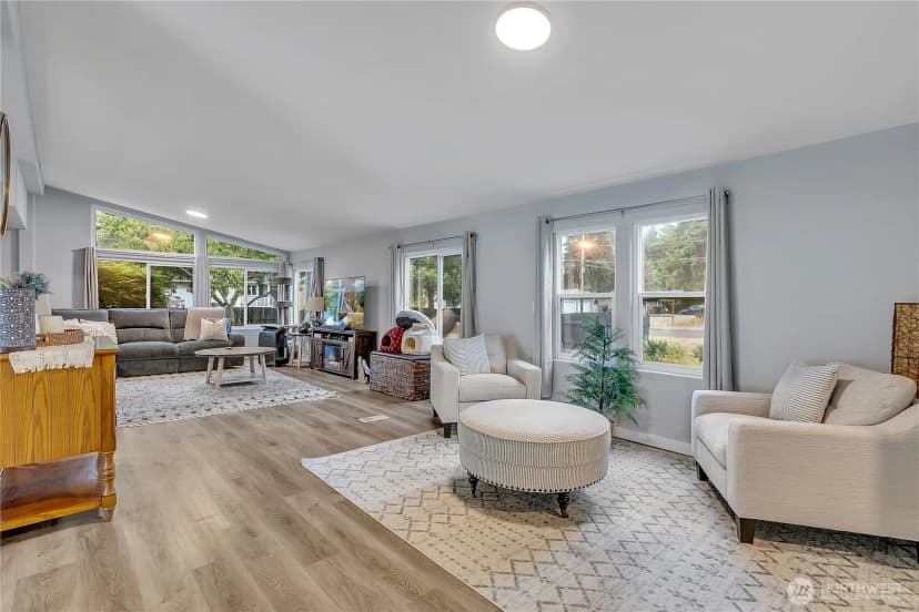 Property photo for 10707 209th Avenue E, Bonney Lake photo 6