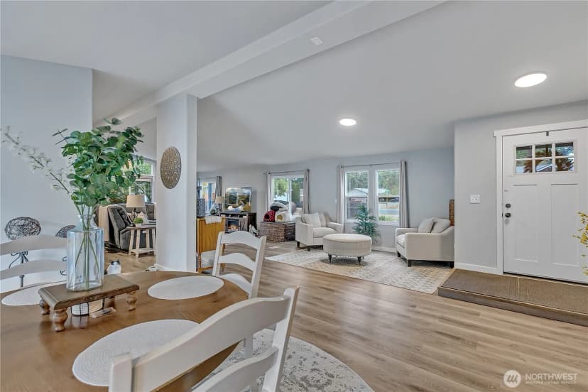 Property photo for 10707 209th Avenue E, Bonney Lake photo 4