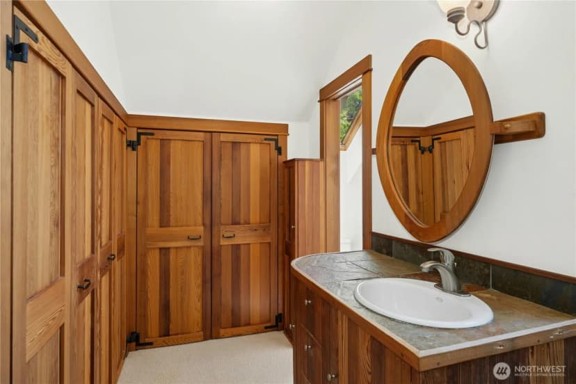 Property photo for 5579 Ne Foster Road, Bainbridge Island photo 24