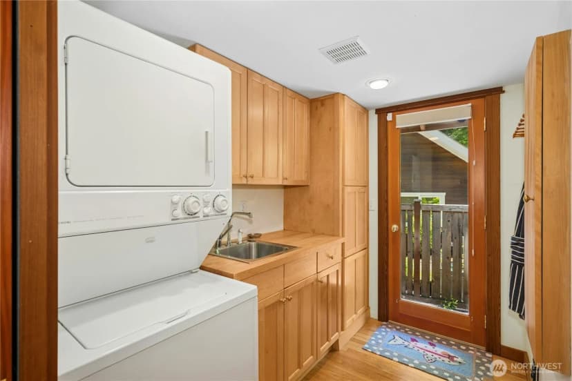 Property photo for 5579 Ne Foster Road, Bainbridge Island photo 18