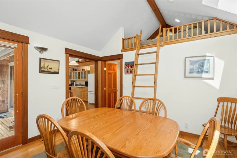 Property photo for 5579 Ne Foster Road, Bainbridge Island photo 11