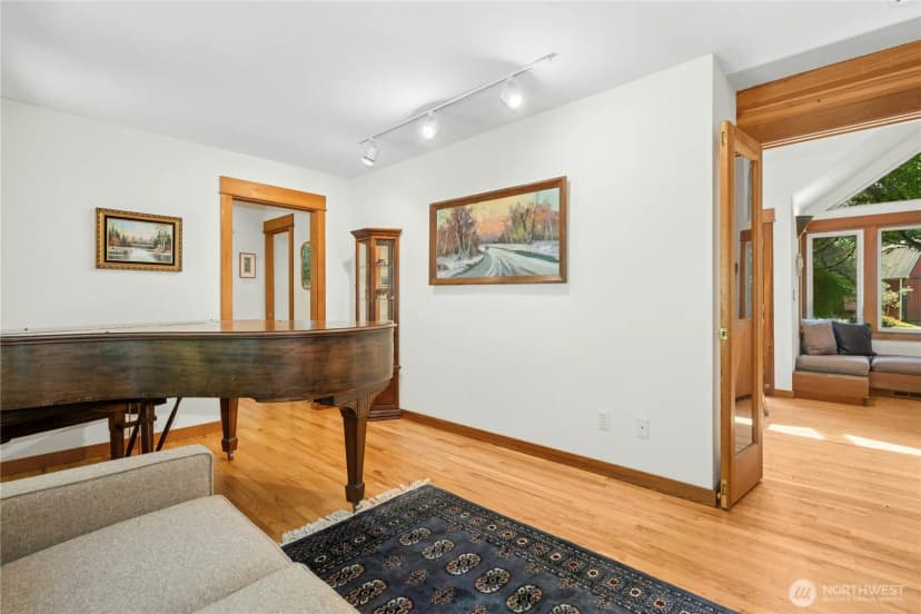 Property photo for 5579 Ne Foster Road, Bainbridge Island photo 17