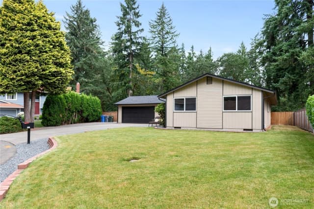 Property photo for 1919 161st St S, Spanaway photo 3
