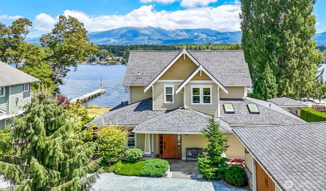 Property photo for 17835 W Big Lake Boulevard, Mount Vernon