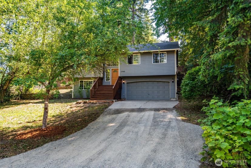 Property photo for 17502 Clear Lake Boulevard Se, Yelm photo 4