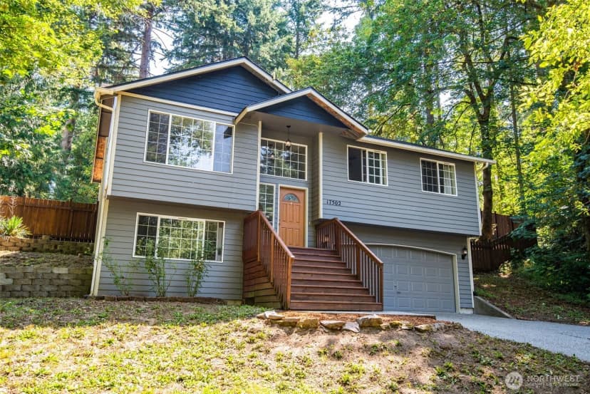 Property photo for 17502 Clear Lake Boulevard Se, Yelm photo 3