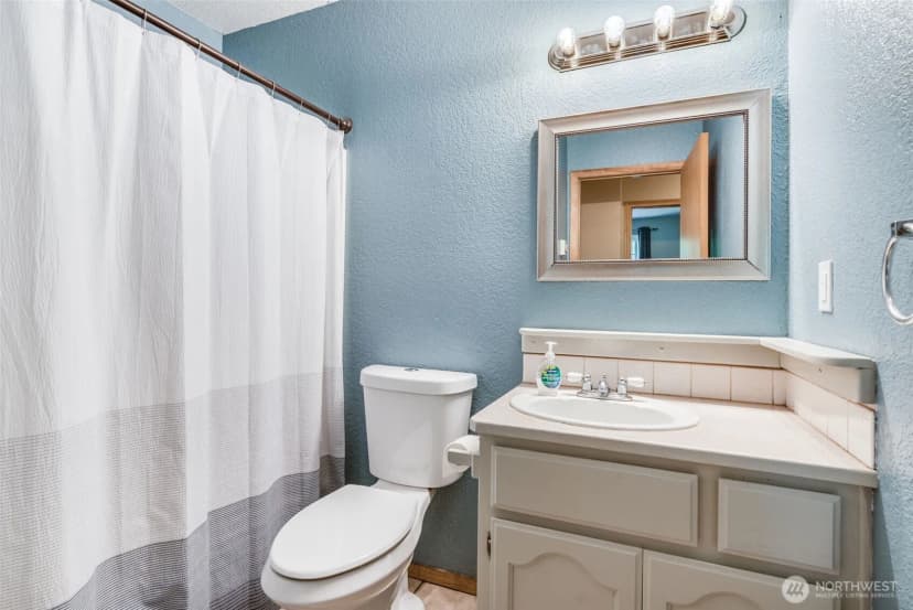 Property photo for 17502 Clear Lake Boulevard Se, Yelm photo 18