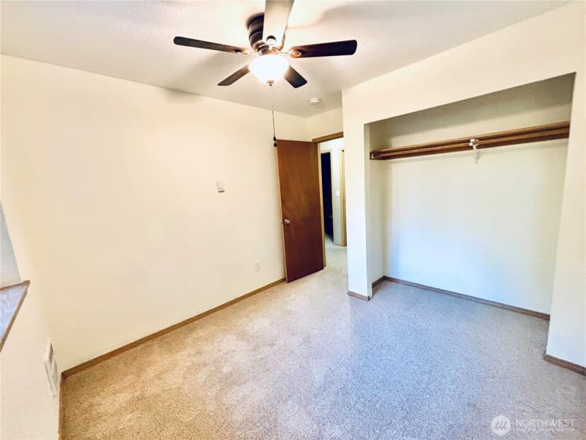 Property photo for 17502 Clear Lake Boulevard Se, Yelm photo 21