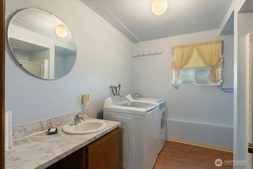 Property photo for 5015 Fowler Avenue, Everett photo 19
