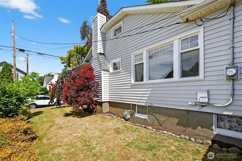 Property photo for 2318 F Street, Bellingham photo 34