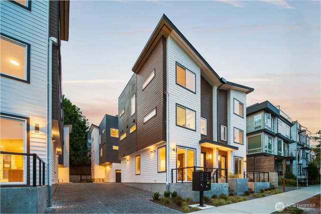Property photo for 1740 A Nw 62nd Street, Seattle