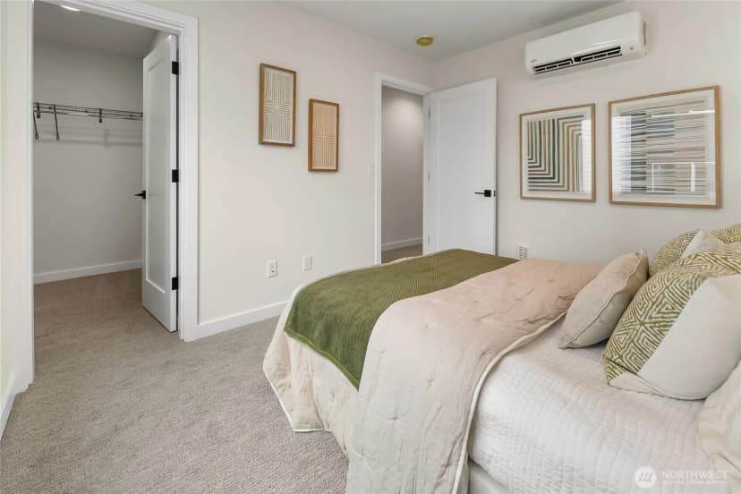 Property photo for 1740 A Nw 62nd Street, Seattle photo 19